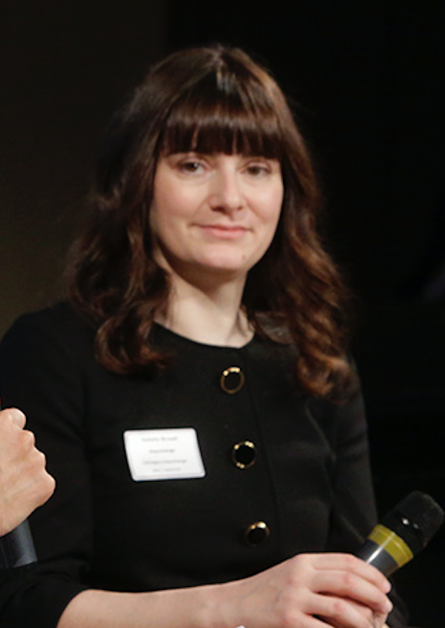 Isabella Brusati image pic speaking